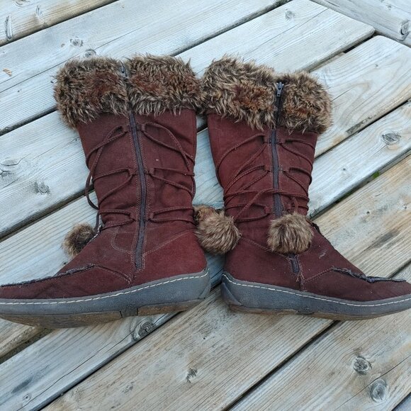 American Eagle Pom Pom Boots Calf High Boots 8.5 - Picture 2 of 7